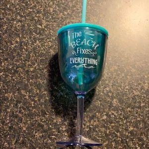New Wine sippy cup - Beach fixes Everything
